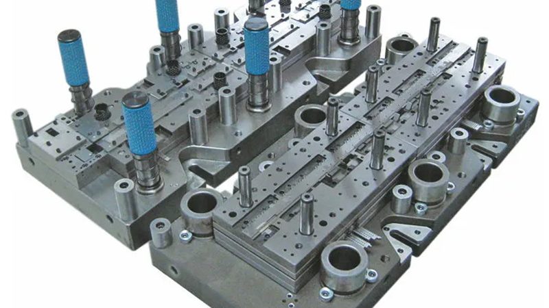 冲压模具槽孔加工：关键步骤与工艺解析