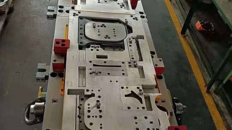 注塑模具保养油：如何选择合适的型号？**
